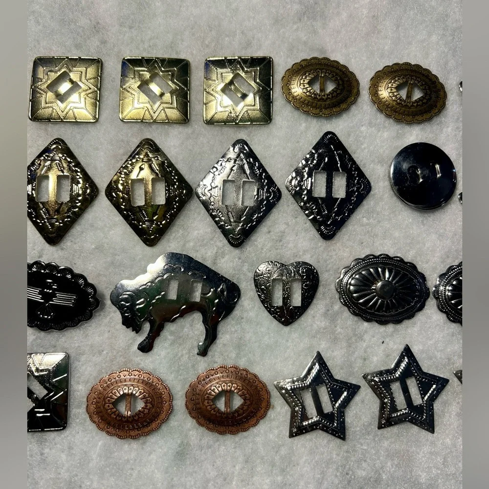 Tandy Leather Craft Acessories Slotted Conches Matching Sets - Picture 3 of 8